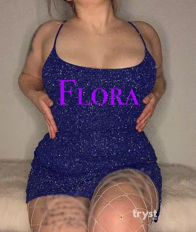 Flora - Escort in Asheville, NC