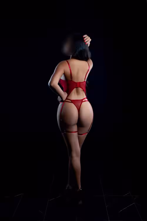 Valeria Ferrari - Escort in Houston, TX