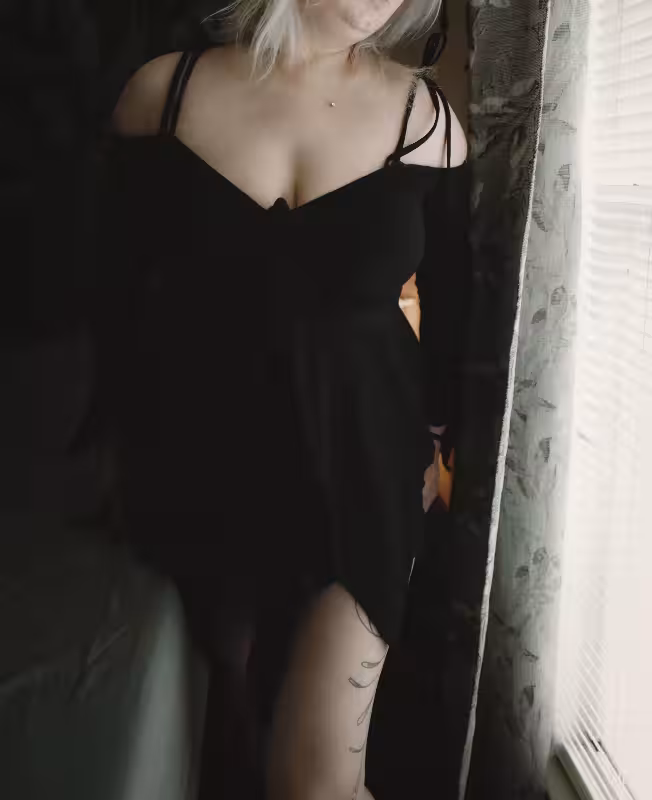 Lana - Escort in Indianapolis, IN