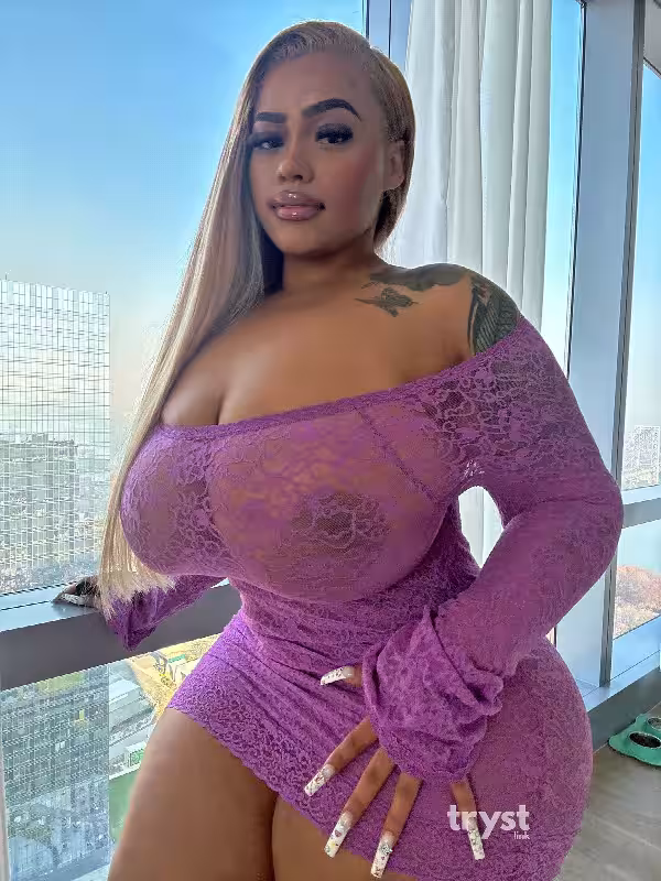 Suzy Marie - Escort in Los Angeles, CA