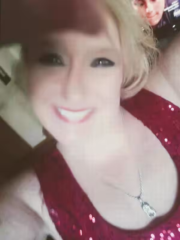 Kellie / Ms. Gummi Bear - Escort/Massage in Minneapolis, MN