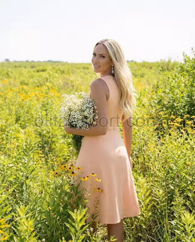 Margaret - Escort/Massage in Minneapolis, MN