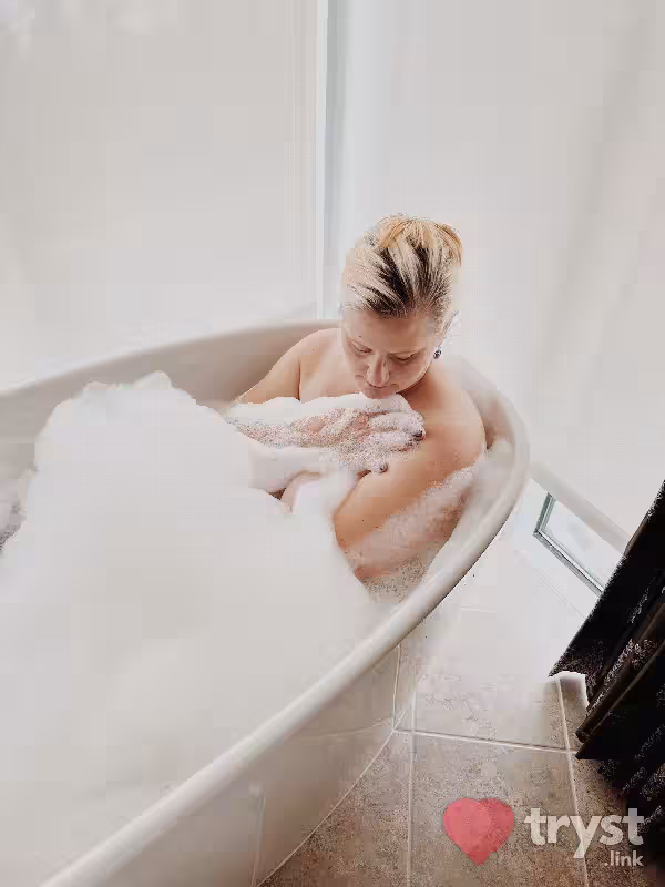Seraphina Mature - Escort/Massage/S&M in Philadelphia, PA